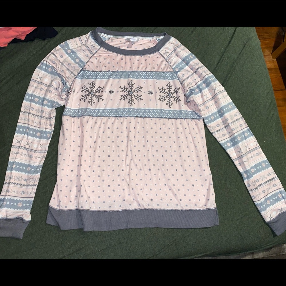 Long sleeve pajama set. Size Medium